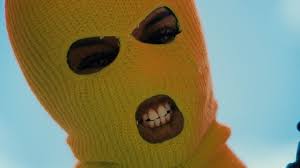 Nothing like a little house party! @quinnfn_ ft @pnbrock "Hold You Down"  Director: @cam_busby EP: 🙋🏽‍♂️ Production Co: @goldenchildmedia Producer:  @aidenmagarian 1st AD: @nickjohnsonproduction 2nd AD: @jessicajanos DP:  @thenamesneema 1st AC: Kevin