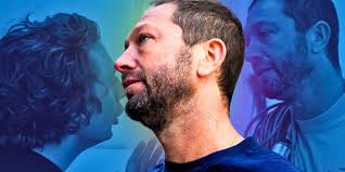 How The Bear Keeps Using A Famous Chicago Director To Secretly Shape  Richie's Character