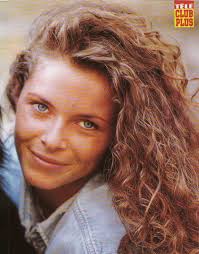 Découvrez sa biographie, le détail de ses 28 ans de carrière et toute son actualité. Classify French Actress Singer Manuela Lopez