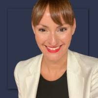 Michelle Openshaw's Instagram, Twitter & Facebook