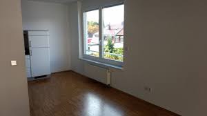 Im haus vita finden sie eine bibliothek, das kasino, eine sauna und ein fitnessraum vor. 2 Zimmer Wohnung Zu Vermieten August Klein Pfad 2 4 66123 Saarbrucken Stadtverband Saarbrucken Kreis Mapio Net