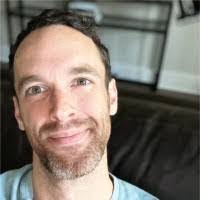 Tammy Hartz's Instagram, Twitter & Facebook