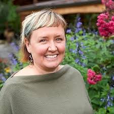 Amazon.com: Kaki Hunter: books, biography, latest update