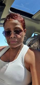 Hello Brothers and Sisters! I'm Sandra, a 69 year old, Trenton, NJ raised  new member today by invitation from my friend, Leroy Beatty (Mr. Sharp  himself). I loved browsing through your style