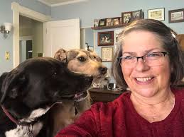 Hi, I'm Sue Ellen from California, U. S. A. I live a remarkably dull life  full of equally dull people and cats. We quietly move about our lives, run  our business and