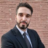 50+ perfiles de «Riu»