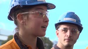 Minister Visits Rod Laver Arena Project