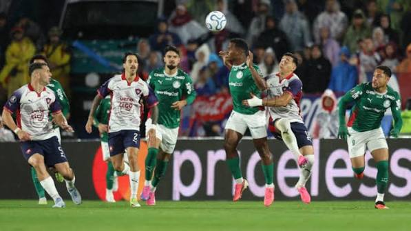 Palmeiras avan&ccedil;a &agrave;s quartas da Libertadores - R&aacute;dio Maring&aacute; - Portal da Cidade Can&ccedil;&atilde;o