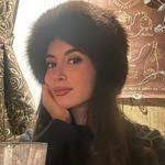 Vera Capretta's Instagram, Twitter & Facebook