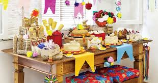 As festas juninas eram tradições bastante populares na península ibérica (portugal e. Decoracao De Festa Junina Simples 60 Ideias Incriveis Para Copiar Revista Artesanato