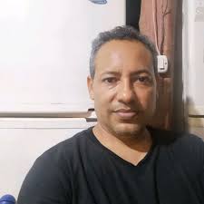 Erwin Castillo (@castilloelca)