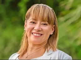 RUMORES…”SE DICE DE MÍ…” : bolilla negra para Exeni, Juan E Romero y un  "dataso" de color, Folloni escondido en el Valle, las andanzas estéticas de  la Sole Cabrera, el brutal escapismo