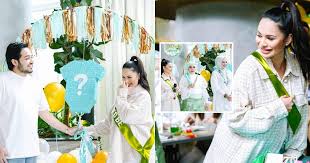 Dato' seri khalid mohamad jiwa sebelum ini telah berkahwin dengan tengku zawyah binti tengku izham sekitar tahun 1990 walaubagaimanapun jodoh mer. Tahniah Izara Aishah Selamat Melahirkan Anak Perempuan Bertuah Cucu Ini Punya 3 Nenek Cantik Nona