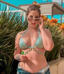 Karen Marandola nua - A loirinha fitness do Onlyfans +18