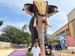 Kolar's First Mechanical Elephant Procession Held by Shree Madh Nagalapura  Veera Simhasana Matha, Supported by CUPA and PETA India - Blog - PETA India