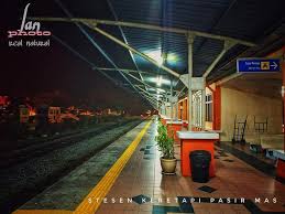Jalan veteran, kelurahan pasir muncang, kecamatan purwokerto barat, kabupaten banyumas, jawa info tiang dan palang : Stesen Kereta Api Pasir Mas Sapo Anok Jati Pasir Mas Facebook