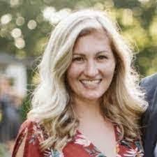 Michelle Anspach's Instagram, Twitter & Facebook