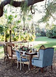 17 Verfuhrerische Vintage Deko Ideen Um Das Erscheinungsbild Ihres Gartens Zu Verbessern Mit Bildern Gartenparty Hochzeit Hochzeit Garten Garten Partydekorationen