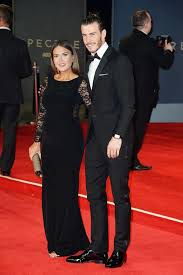 Besides, emma and bale seems so deep in love and also share three lovely children from the relationship. Football Paparazzi On Twitter Gareth Bale Emma Rhys Jones Pictured At The Royal World Premiere Of Spectre007 At Royal Albert Hall 26 10 15 Https T Co Vnjob7hhof
