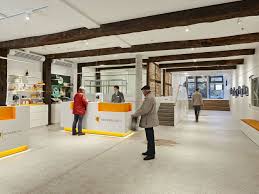 Das „schlaue haus war geboren. Behnisch Architekten Schlaues Haus Oldenburg