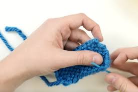 This is just a little demo of how i reduce my finishing work when knitting stripes. How To Weave In Ends As You Knit Allfreeknitting Com