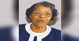 Edwina Bull's Instagram, Twitter & Facebook