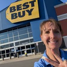 PAUL'S TV: KING OF BIG SCREEN