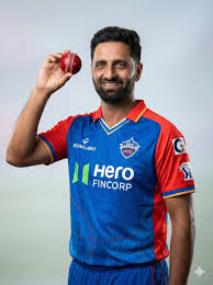 It Would Be Shame @DelhiCapitals if You Don't Play Auqib Nabi In XI.He Is  Domestic McGrath I would say Without any exaggeration