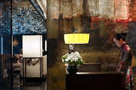Texture Cuisine Cuisine Beijing Serves Sophisticated Cantonese Haute Cuisine The Mainland Offshoot Of Hong Kong S Famous 2 Star Mi Restaurant Interior Design Restaurant Design Interior Design Awards