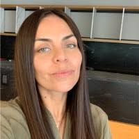 50+ perfiles de «Nadia Cabrera»