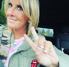 Should the show participant stay