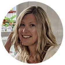 Sonja Woodward's Instagram, Twitter & Facebook