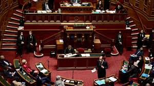 Mais l'assemblée aura le dernier mot. U0a3m5mp8sqnvm