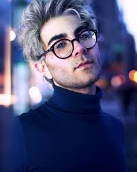 An Innocent Fashion: A Novel: Hernández, R.J.: 9780062429544: Amazon.com:  Books