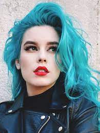 The adoption of blue hair by liberal sjws is even more curious when you look at the history of blue hair. 68 Daring Blue Hair Color For Edgy Women