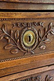 Gorgeous Updated Classic Home Furniture Appliques Antiques Classic House