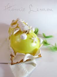 J En Reprendrai Bien Un Bout Buche De Noel Alimentation Tarte Au Citron