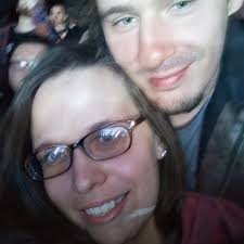 What are some recommended healthcare providers, veterinarians, and groomers  in Benton, Arkansas?