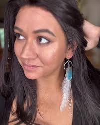 🌊🪶 Feathers for Fletcher 🪶🌊 I'm so honored to share these beautiful,  custom-made earrings from @kaseys_krystals , a local small business that  went above and beyond in creating this special piece in