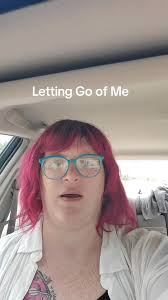 Maeve Fox (@mxmaevefox)