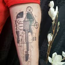 She and her husband, tim, live in missouri. Keron Mchugh On Twitter I Made This Sweet Deconstructed Geometric Peaveyelectronics Predator Designed From My Client S Favorite Guitar Such A Wonderful Day Email Thecardinaltattoostudio Gmail Com For Bookings Thanks Geometrictattoo