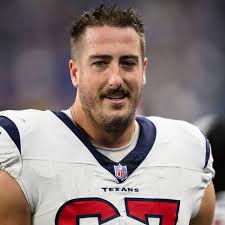 Offseason addition keeps Bucs offensive line stout, settled