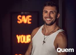 Temos uma liderança ou 10 mil reais. Arthur Do Bbb21 Sobre Convites Para Procedimentos Esteticos Pensei Que Eu Era Ridiculo Quem Bbb