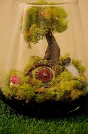 D I Y Terrarium Moss Terrarium Fairy Garden Accessories Etsy Terrarium Diy Fairy Garden Accessories Terrariums Kits