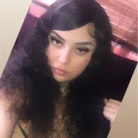 Erica Tuttle's Instagram, Twitter & Facebook