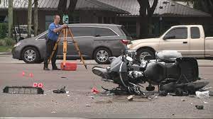 Deadly Motorcycle Accident In Tampa Snarls Traffic Youtube