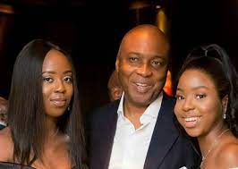 Jun 07, 2021 · a group of youths that goes by the name. Beautiful Family Photos Of Senate President Bukola Saraki His Wife And Their Beautiful Daughters