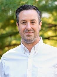 Ryan Stander's Instagram, Twitter & Facebook