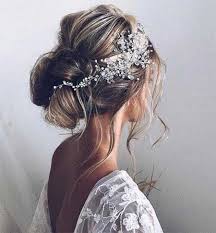 Hochzeitsfrisuren Fur Braut Neue Brautfrisuren 2019 Brautfrisur Halboffen Brautfrisur Offen Brautfrisu Hair Styles Wedding Hair Pieces Wedding Hair Clips