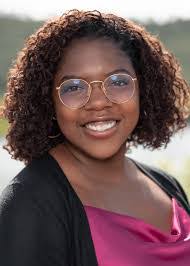 Kristen Adkins's Instagram, Twitter & Facebook